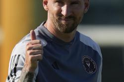 开云体育登录-勒沃库森爆冷巴萨，梅西惊艳世界