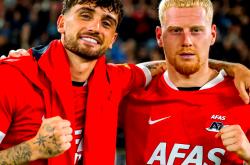 开云平台-阿尔克马尔大胜那不勒斯，荷甲球队取得胜利的简单介绍