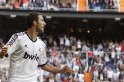 开云体育-班凯罗存在感拉满！吉林队力克上海队，新星闪耀改写比赛格局