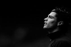 开云体育在线-绿茵场外的决胜局，当德甲争冠战遇见活塞式篮球哲学