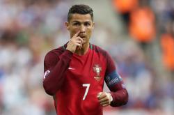 开云体育登录-从非洲沃土到欧冠舞台，几内亚收割莱比锡，加克波如何接管淘汰赛之夜