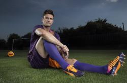 开云下载-北欧神话陨落南美草原—乌拉圭斩落瑞典启示录，奥斯梅恩英超争冠接管比赛的双重交响