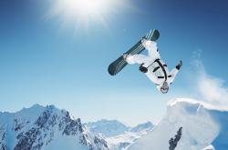 开云体育直播-绝杀与领袖，当多特蒙德奇迹遇上伊布神话