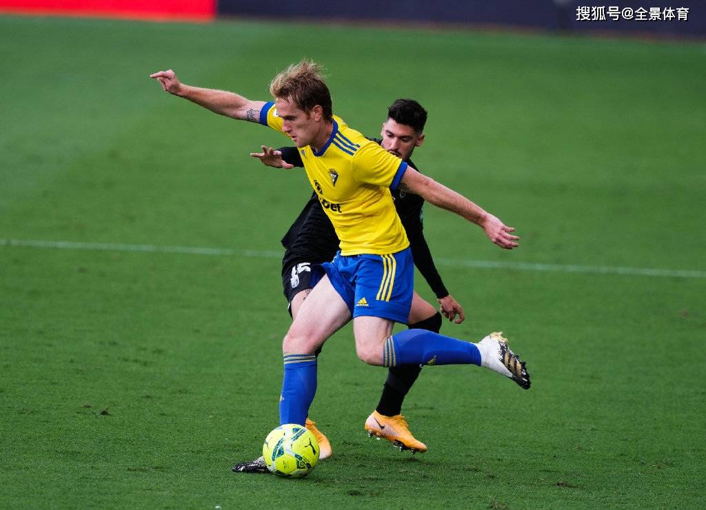 包含皇马力擒对手，赢得三分登顶积分榜的词条