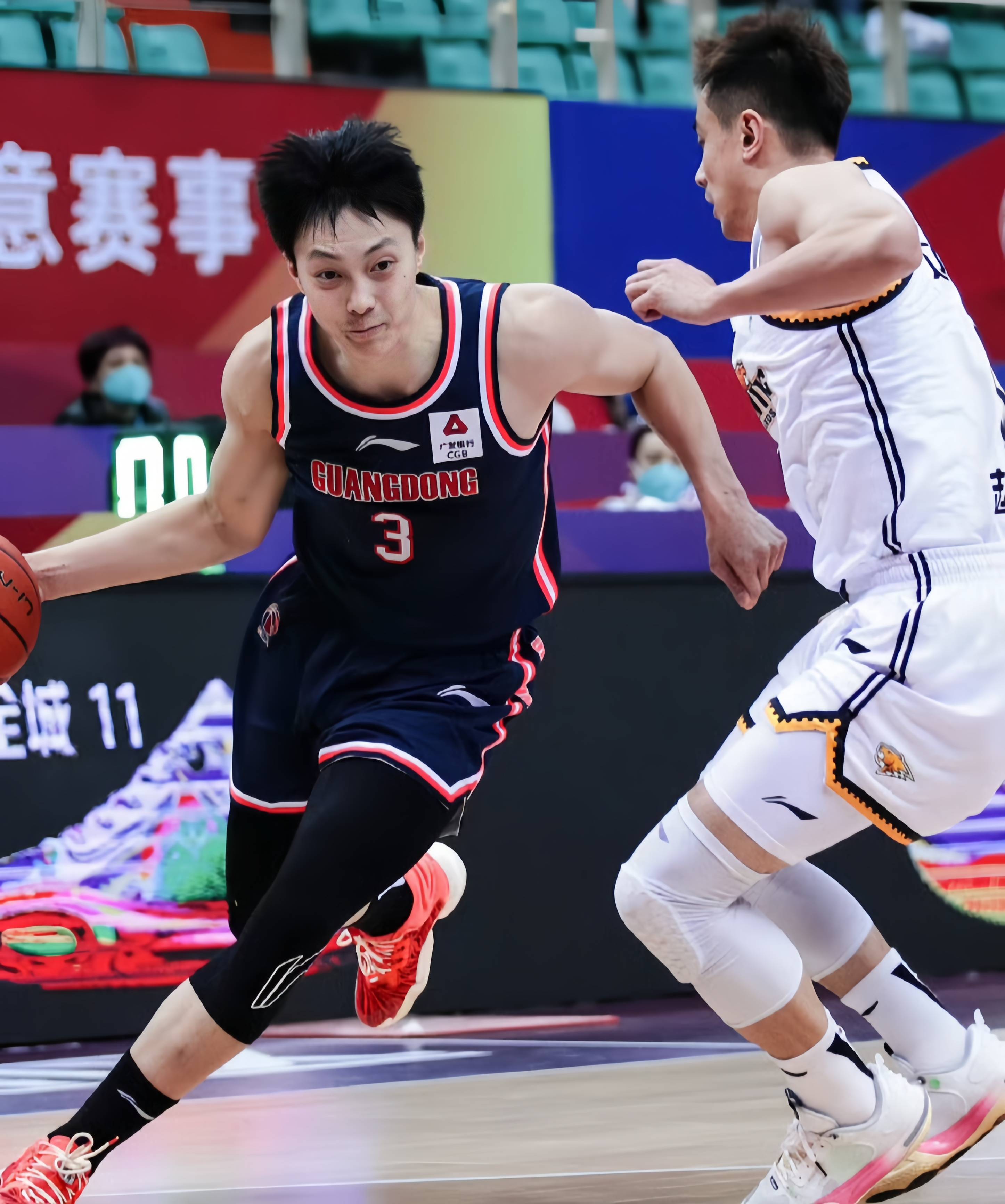 辽宁男篮展现霸气,轻松击败对手的简单介绍 辽宁男篮展现霸气,轻松击败对手的简单介绍