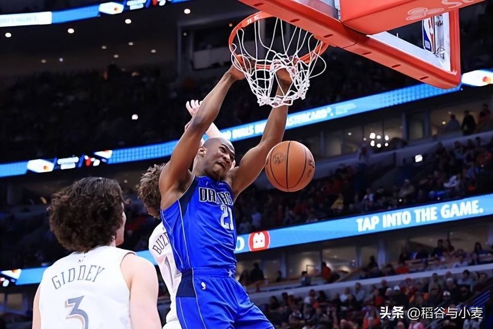 关于独行侠绝地反击黄蜂,米切尔三分雨点燃全场的信息 关于独行侠绝地反击黄蜂,米切尔三分雨点燃全场的信息