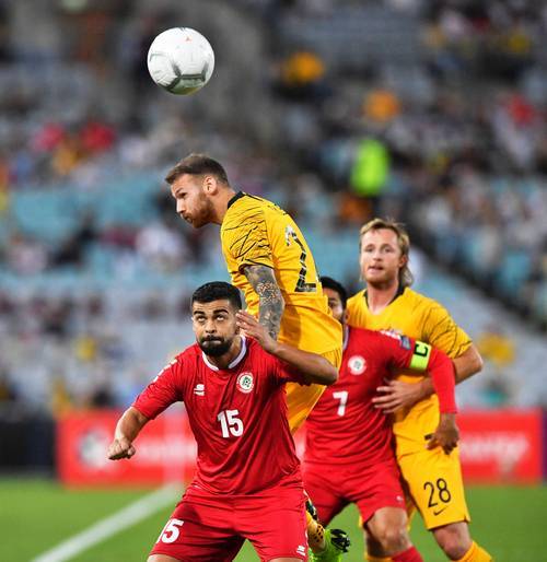 关于委内瑞拉足球明星助球队胜利的信息