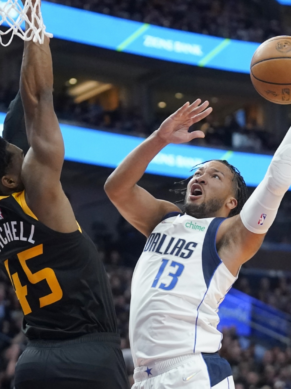 独行侠全队发威，压倒对手取得胜利的简单介绍