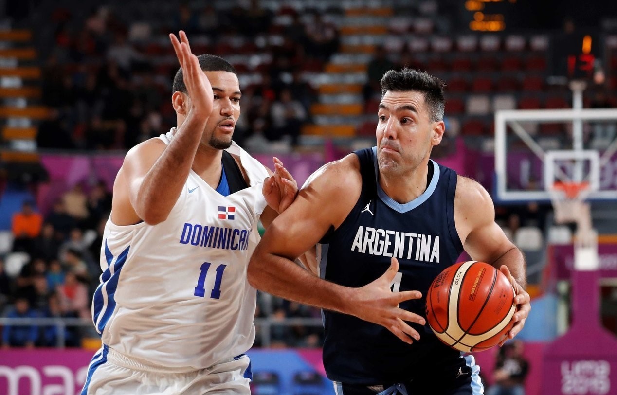 西班牙篮球联赛总决赛拉开帷幕，双方拼尽全力的简单介绍