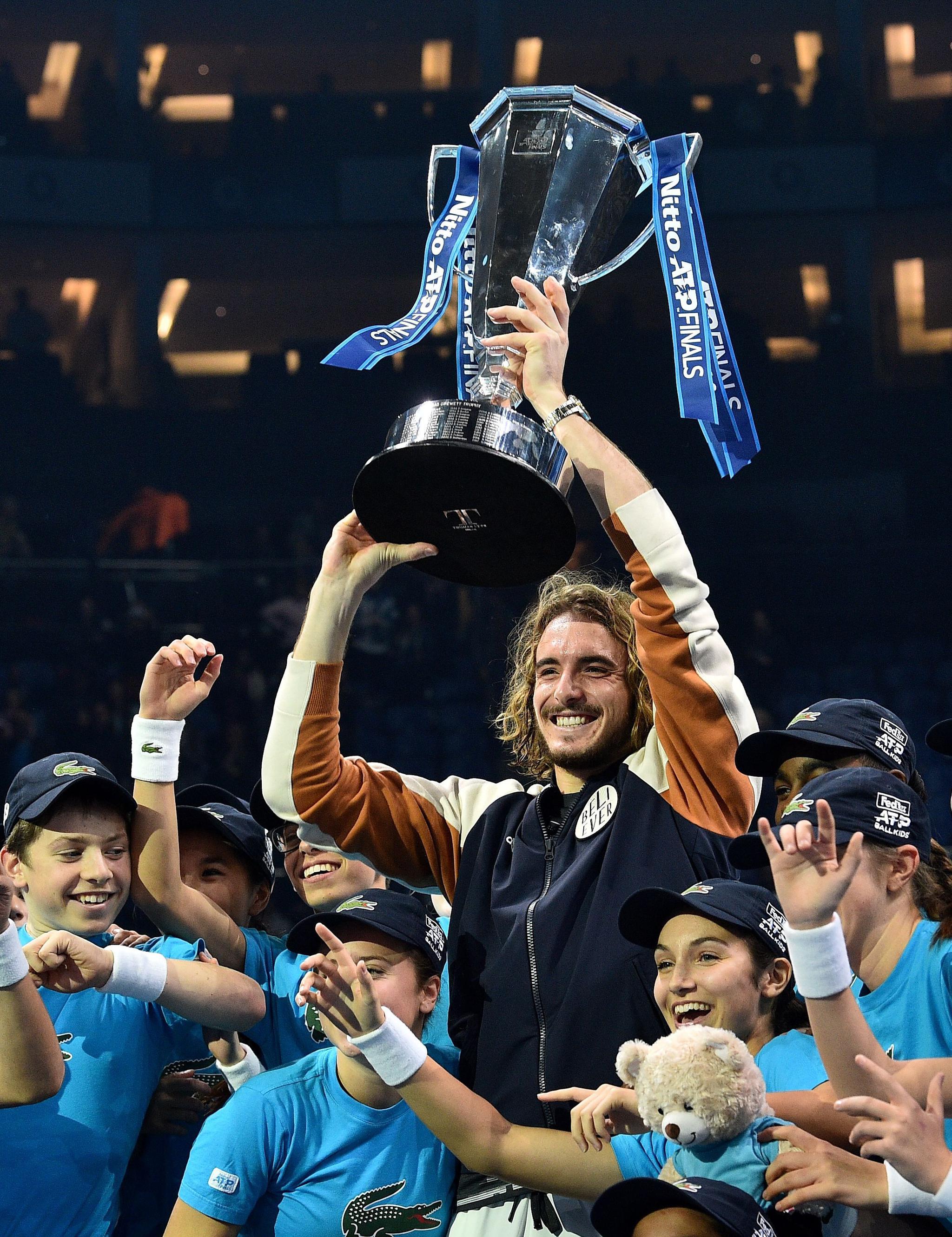 关于欧洲网球队鏖战美国网球队，西西帕斯一己之力扛起全队的信息