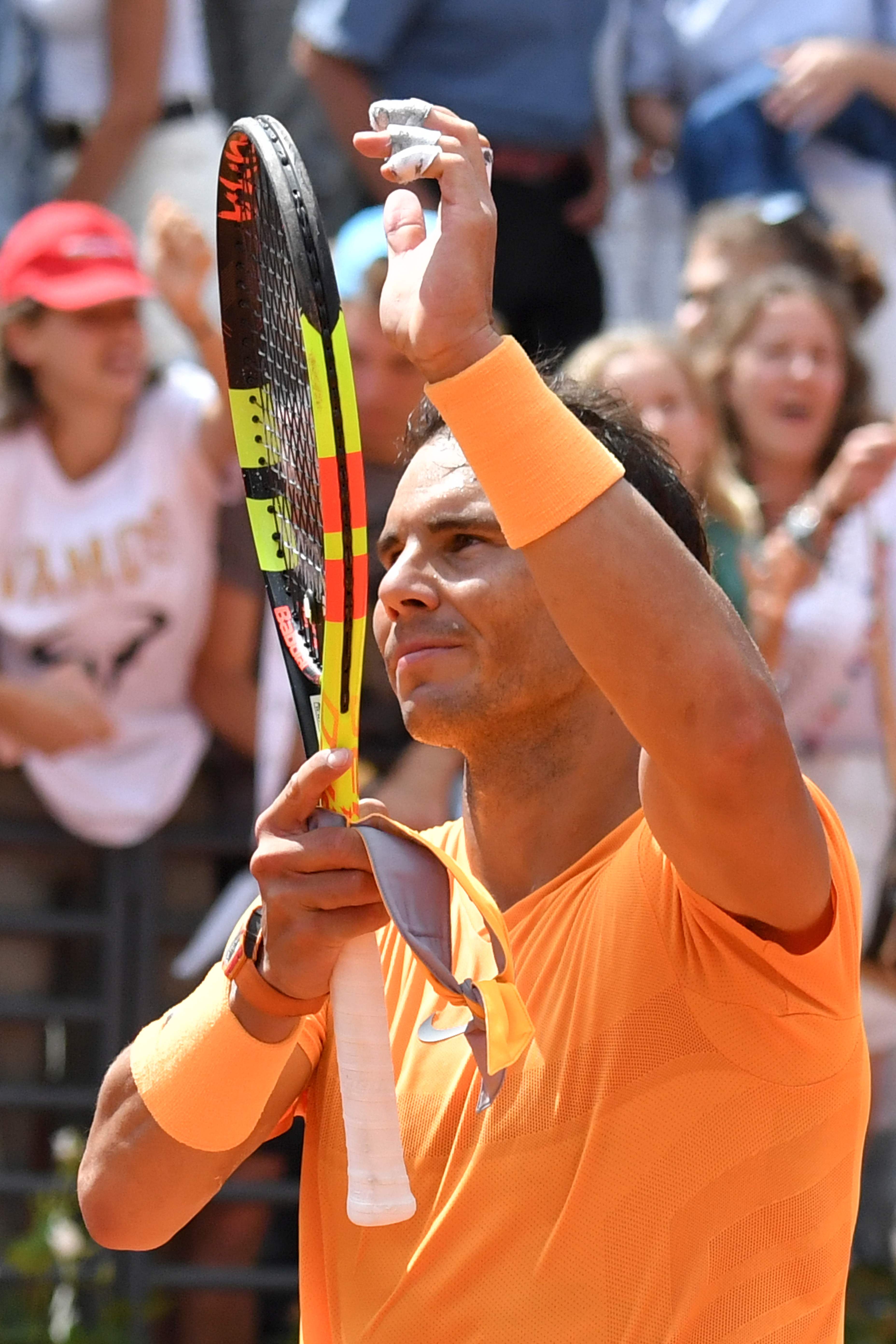 意大利网球队绝地反击德国网球队，纳达尔统治全场