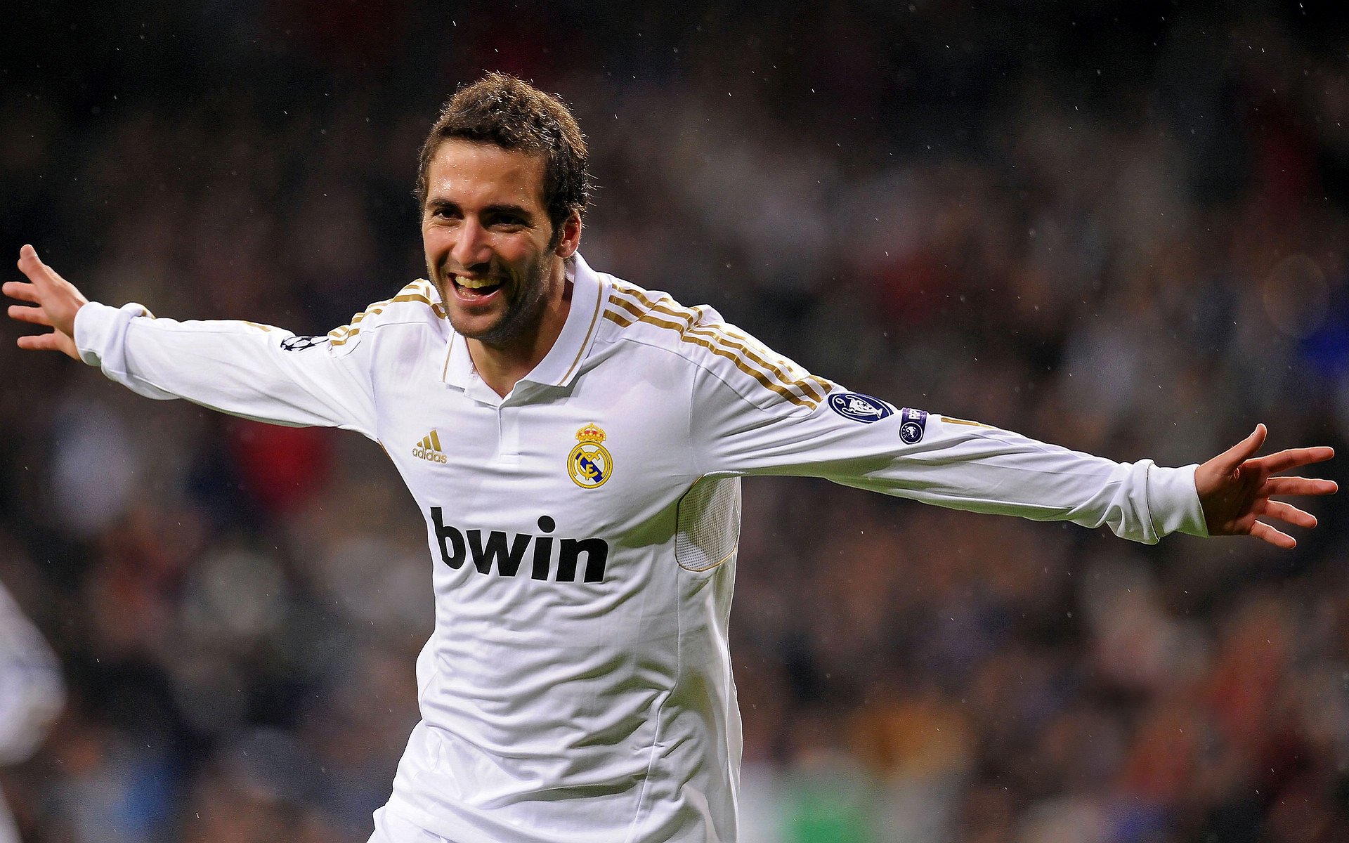 东决关键战之夜，东契奇在焦点战证明自己